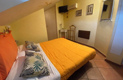 Carru Bed & Breakfast | B&B Torre in Langa