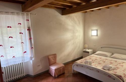 Scarperia Bed & Breakfast | B&B villa bianca