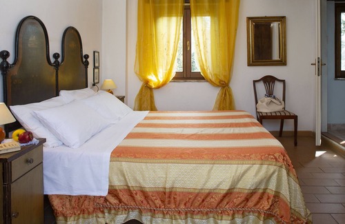 Assisi Bed & Breakfast | B&B with pool, only one step away from Assisi