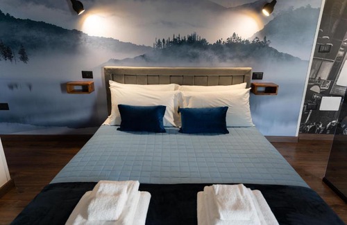 Cosenza House | B&Business - Fibra Ultraveloce, Angolo Fitness, SmartWorking & Parcheggio Coperto su Richiesta