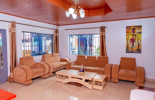 Kigali House | B.Maurice Guest House