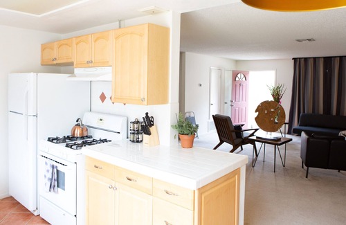 Desert Hot Springs Apartment | B1- Modern Spacious Desert Home 2BR