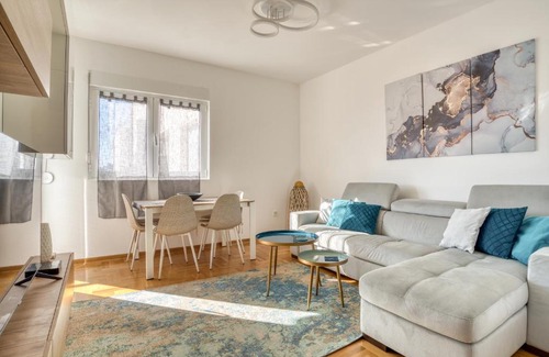 Rozino Apartment | Baby Blue Apartments