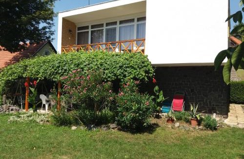 Badacsony Apartment | Badacsonyi Lugas apartmanok