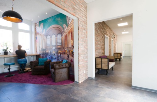 Klettgau Hotel | Bahnhof ERZINGEN hotel coffee & more