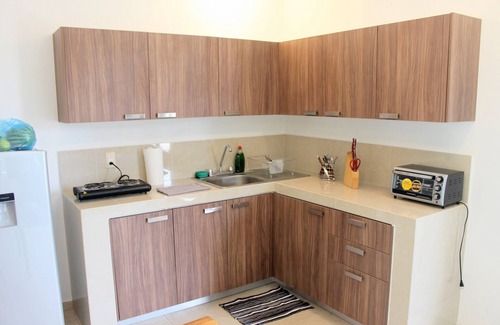 Guadalajara Apartment | Balcony Apartment right with beautiful Paseo Alcalde right outside your door