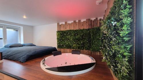 Quartier Saint-Clement - Jardin des Plantes Apartment | Balnéo Nuits Tranquilles Rouen