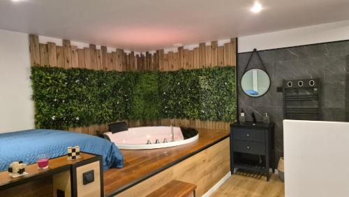 Quartier Saint-Clement - Jardin des Plantes Apartment | Balnéo Nuits Tranquilles Rouen