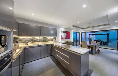 Choeng Mon Villa | Ban Nai Fan - 4BR Chaweng Sea View Pool Villa