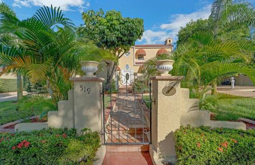 Venice Hotel | Banyan House Vacation Rentals