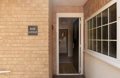 Long Riston Apartment | Bar Lodge at Broxa