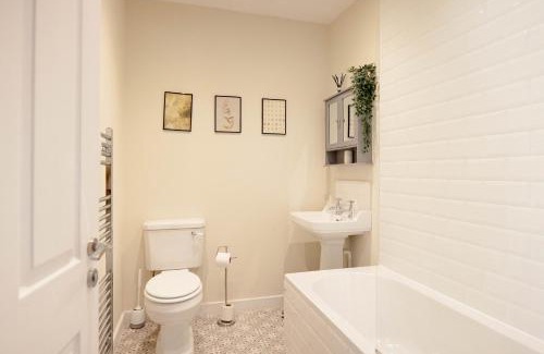 Long Riston Apartment | Bar Lodge at Broxa