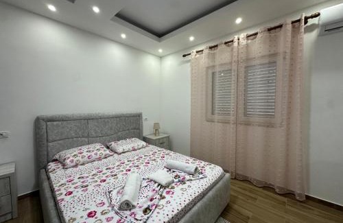 Ishem Hotel | Bar Restorant Hotel Niku