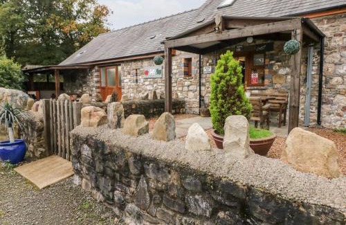 Margam House | Barn 1