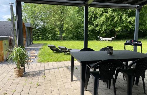 Havelange House | Barsy La belle des champs