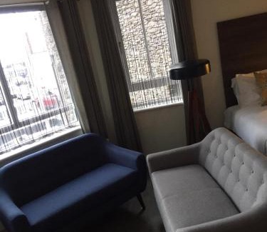 Dingle Hotel | Base Dingle