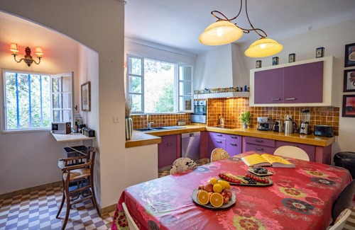 Le Pradet Ski Chalet | BASTIDE FAMILIALE, PROCHE DE LA MER, BEAU EXTÉRIEUR