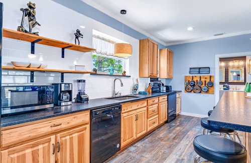 Port St. Joe House | BAY FRONT Book for Fall Break today!