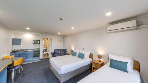 Timaru Hotel | Bay Viaduct Motor Lodge