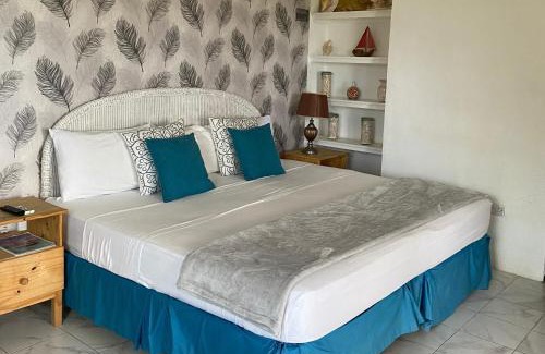 Charlestown House | Bay View Studio Apartment 3C - Canouan Island