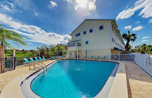 Indian Shores House | Bay View Villas #118