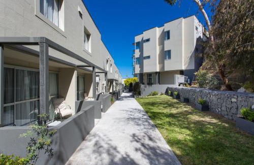 West Hobart Apartment | Bay View Villas
