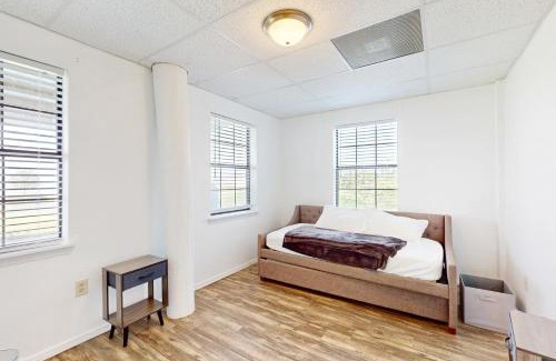 Ingleside on the Bay House | Bayshore Beachfront