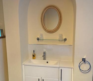 Dorchester Bed & Breakfast | Baytree Guest House