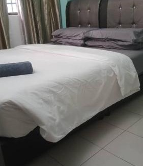 Si Rusa House | BAYU BEACH APARTMENT By FIONAMALIK GUESTHOUSES