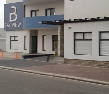 Rand Rifles Apartment | Bayview Suites, Unit 9, Room # 13