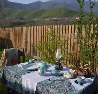 Eniseli Apartment | BB's Garden