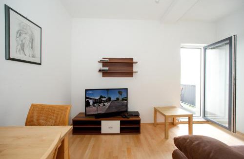 Senj Apartment | BC Bikers Welcome Apartments