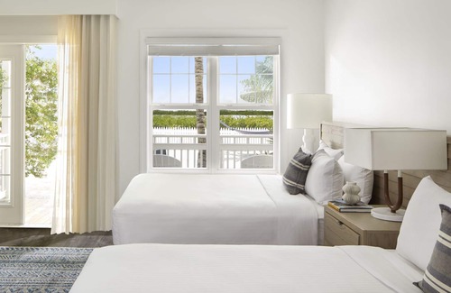 New Town Hotel | Beach Break in Key West! Beach Access, 4 Pools, Parking and Shuttle Service!
