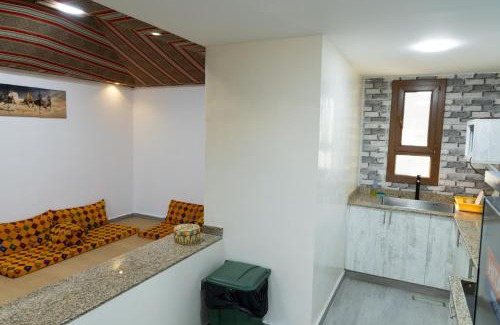 Al Hadd Ski Chalet | Beach Chalet - 10