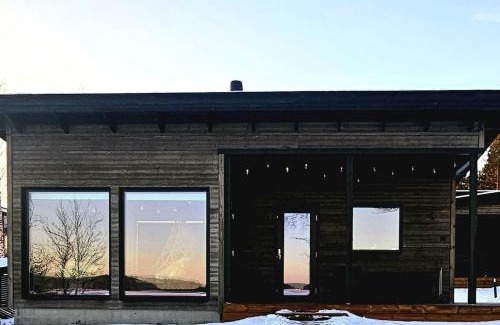 Kajaani Apartment | Beach cottage with sauna