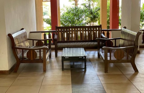 Diani Beach House | Beach Front Apartment -10 min from the shopping center!