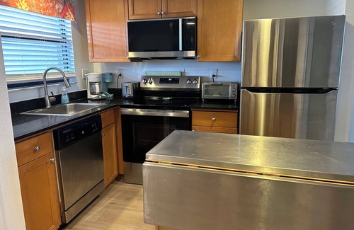 Belle Vista Condo | BEACH FRONT CONDO on the sugary sands of the Gulf of Mexico.
