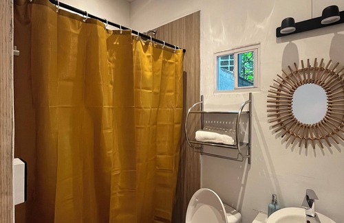 El Tunco Cabin | Beach Front Room at Playa El Tunco Surf Spots With Kitchenette