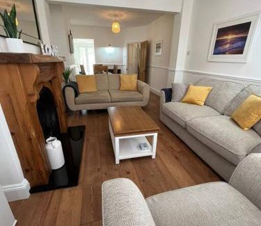 Pakefield House | Beach retreat!