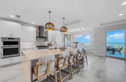 Treasure Island House | Beach Three: Style Meets the Shore w/Pool and Spa