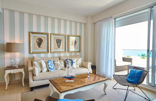 Juan Dolio - El Pueblo Apartment | Beachfront Condos Las Olas Sleeps 6
