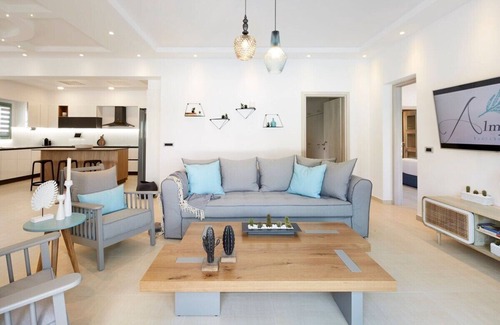 Monolithos Villa | Beachfront 3BR Villa with Private Pool