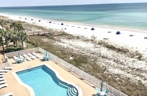 Ono Island Condo | Beachfront Condo - Rental includes Ground Floor Storage for Beach Gear