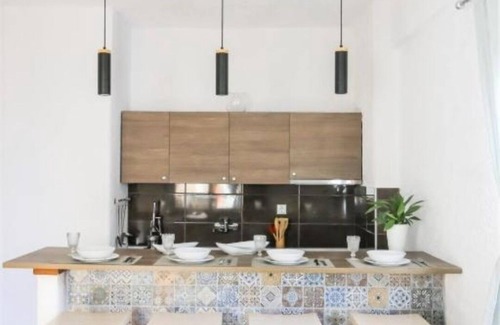 Pefkochori Apartment | Beachfront Deluxe Apt.