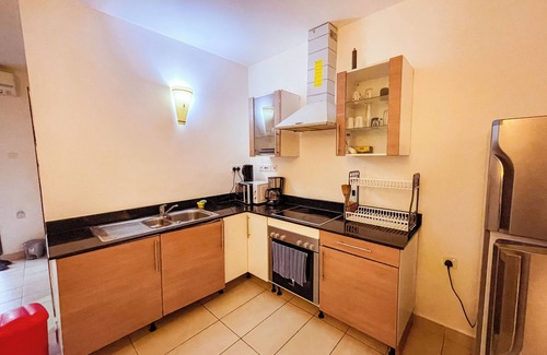 Diani Beach Apartment | Beachfront fully furnished, self-catering studio apartment in Diani, Kenya