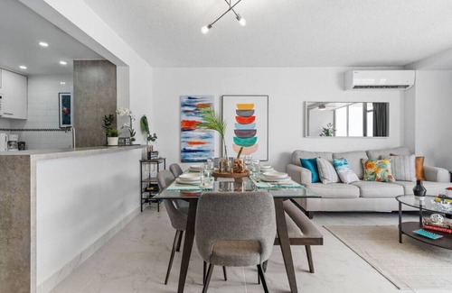 Carolina Apartment | Beachfront Gem Walk 2 Eat W/D