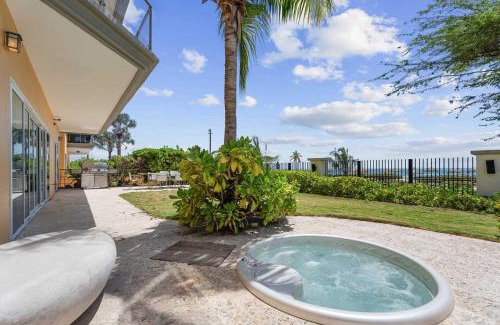 Oranjestad-West House | Beachfront - Grand Regency 5BR condo - BG131