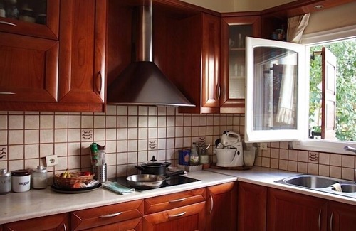 Afissos House | Beachfront Home For 8, California, Afissos