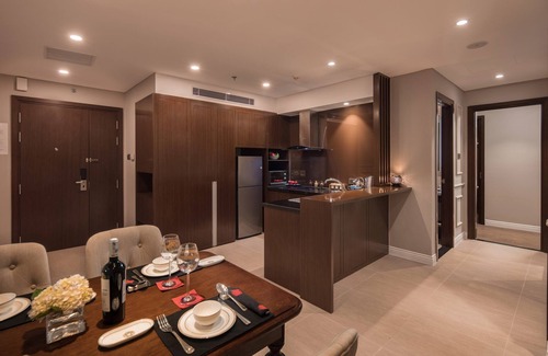 Son Tra Apartment | Beachfront Luxury Apartment/Rooftop pool/Altara building/Da Nang