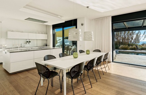 Urbanizacion Costabella Villa | Beachfront Villa with Heated Pool & Spa